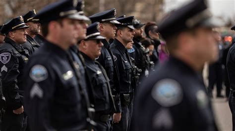 Boulder adds alternate response team for non-criminal 911 calls